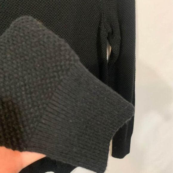Gap merino wool, nylon, acrylic crew neck sweater. Black. Curved hemline. Size s - Picture 4 of 6